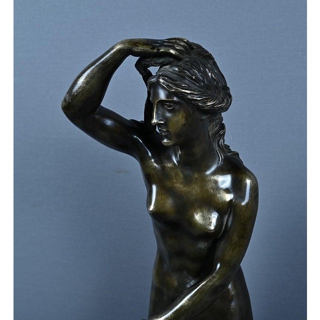 Venus Emerging from the Bath, 19th Century, Bronze For Sale - Image 6 of 18