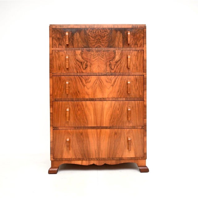 Mid-Century Modern Art Deco Figured Walnut Chest of Drawers, 1930s For Sale - Image 3 of 11
