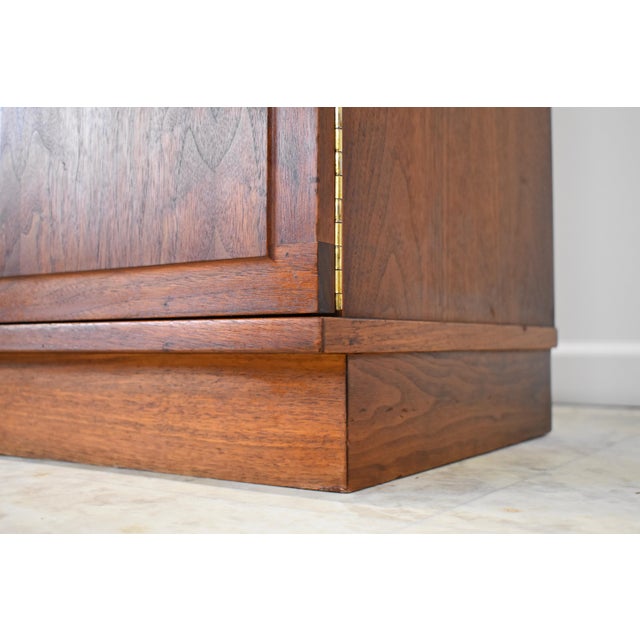 1960's Slate Top + Walnut Credenza Attributed to Jack Cartwright for Founders For Sale - Image 9 of 12