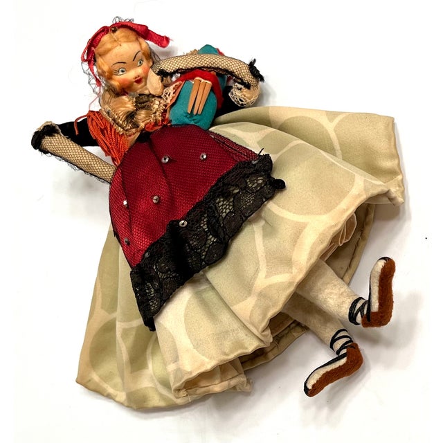 Vintage Handcrafted Roldan Klumpe Spanish Folk Pair of Dolls For Sale - Image 4 of 12