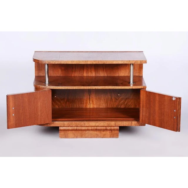 Small Art Deco Walnut Cabinet in Chrome-Plated Steel, Czechia, 1930s, in Good conditions. Designed 1920 to 1949