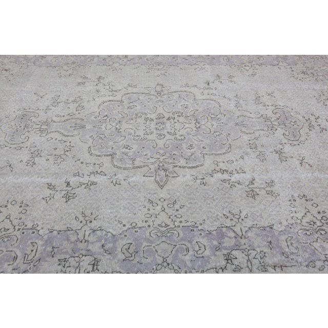 1960s Vintage Handmade Tribal Turkish Kilim Rug - 6′10″ × 10′3″ For Sale - Image 9 of 13