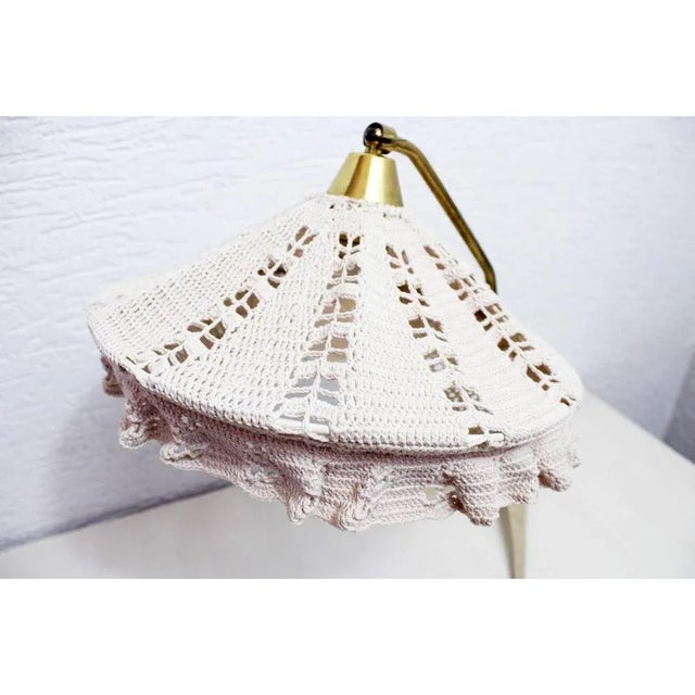 Beige Mid-Century Crows Foot Table Lamp For Sale - Image 8 of 13