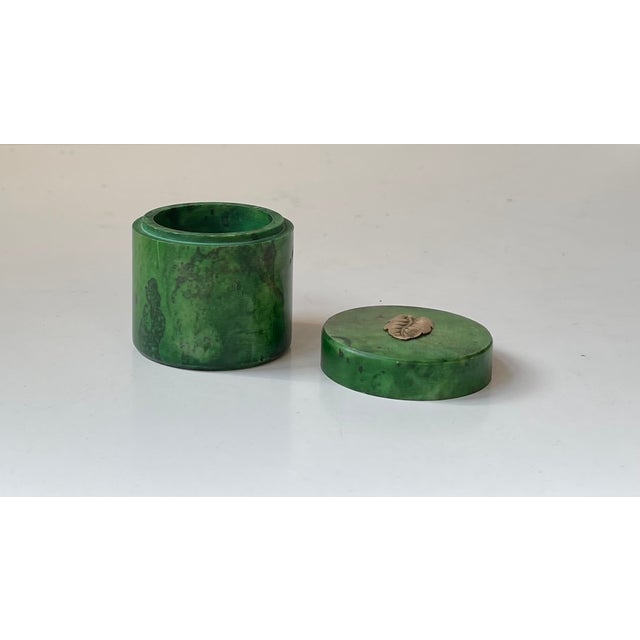 Italian Art Deco Style Trinket Box in Green Marble, 1940s For Sale - Image 6 of 9