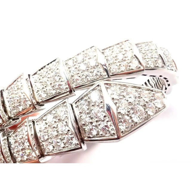 Bulgari Bulgari Serpenti Viper White Gold Diamond Bangle Bracelet For Sale - Image 4 of 14