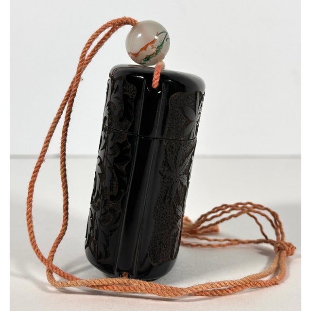 Black Antique Japanese Lacquer Inro For Sale - Image 8 of 12