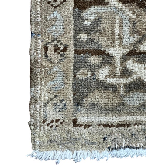 1980s Vintage Persian Heriz Wool Rug 6’3” X 8’11” For Sale - Image 5 of 6
