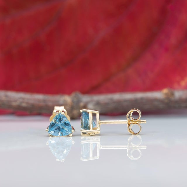 Aquamarine Stud Earrings, 14k Solid Gold, 5mm Trillion Cut March Birthstone, Pair For Sale - Image 4 of 7