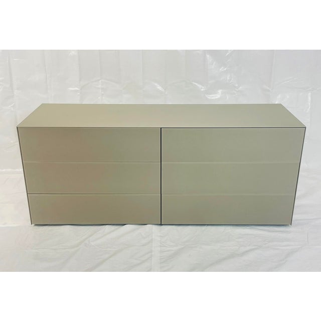 Mid-Century Modern Glas Italia Modern Gray Glass 6 Drawer Dresser Credenza, Made in Italy For Sale - Image 3 of 18