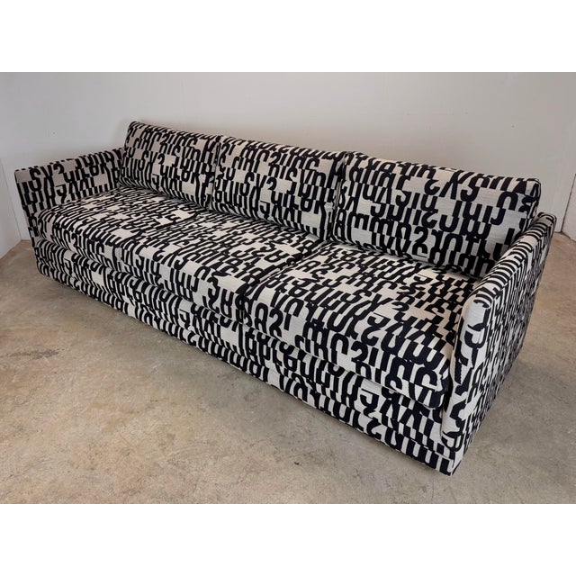 Directional Vintage Directional Design by Sedgefield Milo Baughman / Paul McCobb Style Sofa Restored For Sale - Image 4 of 12