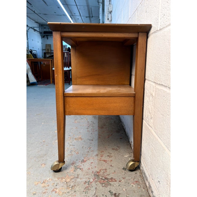 Mid 20th Century Modern Walnut Server Bar Cart by White Furniture Co. For Sale - Image 9 of 18