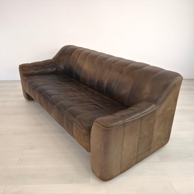 De Sede De Sede Ds 44 Three-Seat Leather Sofa For Sale - Image 4 of 14