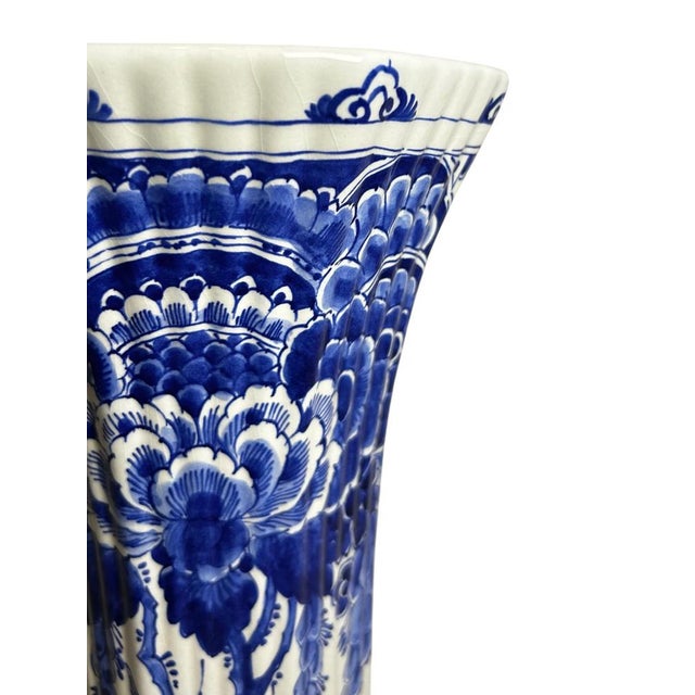 Large Vintage Hand-Painted Trumpet Vase by W.G. Andringa for Royal Delft, 1977 For Sale - Image 9 of 17