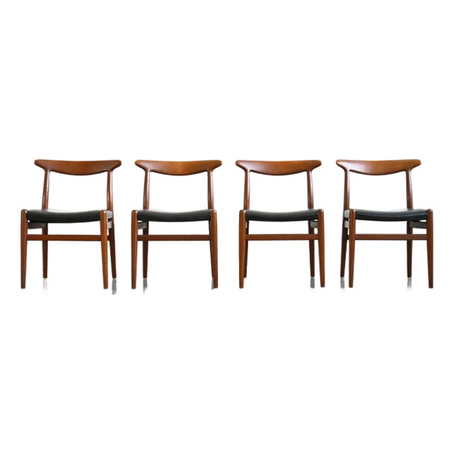 Hans Wegner 'W2' Dining Chairs in Teak and Black Leather for c.m. Madsen - Set of Four For Sale