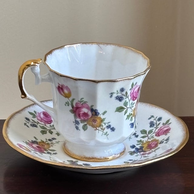Shabby Chic Mid-20th Century English Bone China Teacup For Sale - Image 3 of 17