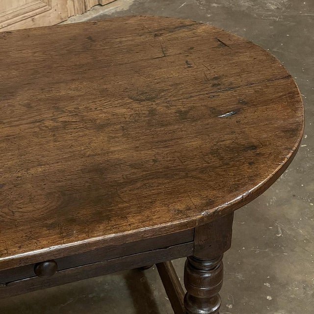 Early 18th Century French Louis XIII Solid Oak End Table For Sale - Image 10 of 18