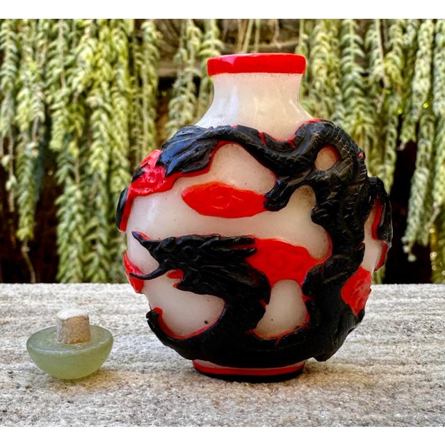 Black Antique Peking Glass Black Red Double Overlay Dragon Snuff Bottle For Sale - Image 8 of 12