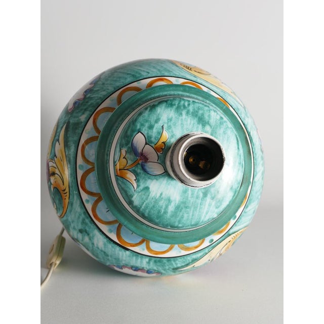 Deruta Porcelain Table Lamp with Hand-Painted Grape Decoration, Italy, 1960s For Sale - Image 15 of 17