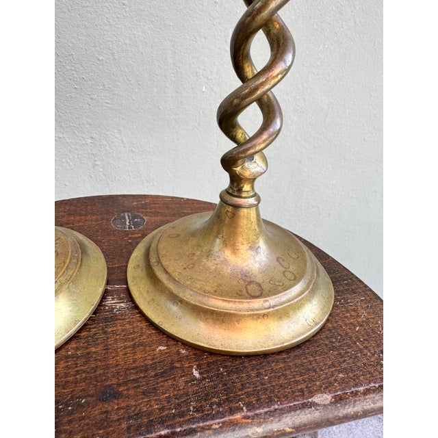 Antique English Barley Twist Brass Candlesticks, a Pair — Georgian Hollywood Regency For Sale In Miami - Image 6 of 10