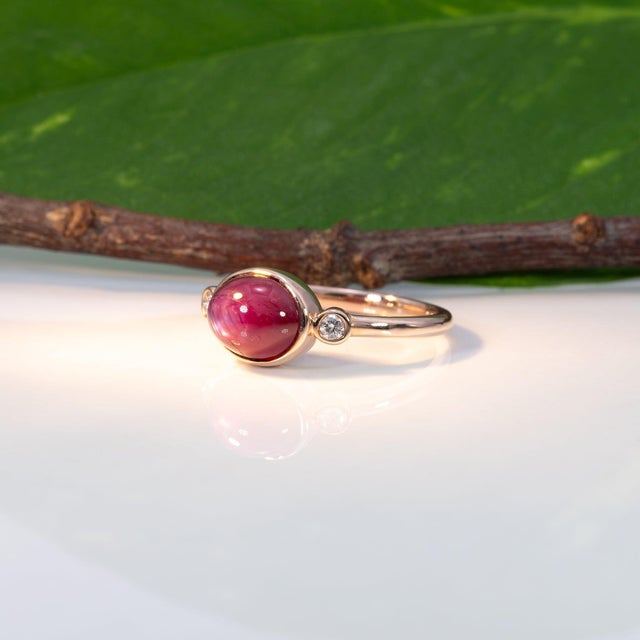 3.2ct Star Ruby Cabochon Ring With Earth-Mined Diamond Accents in Solid 14k Gold, Size 6.75 For Sale In Columbus - Image 6 of 9