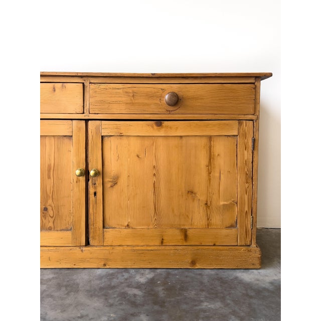 English Antique 19th Century English Pine Sideboard For Sale - Image 3 of 10