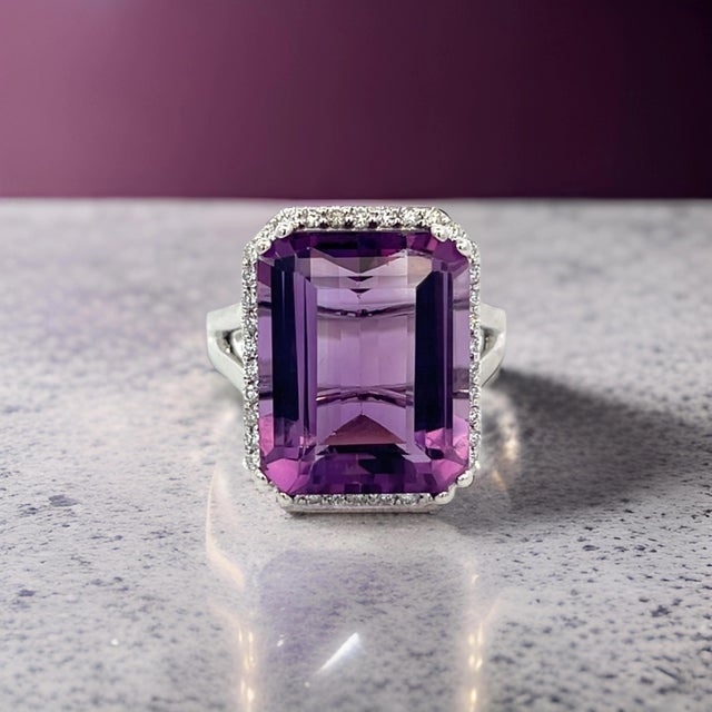 Traditional Natural Amethyst Diamond Ring Size 6.5, 14k Gold 12.48 TCW Certified For Sale - Image 3 of 13