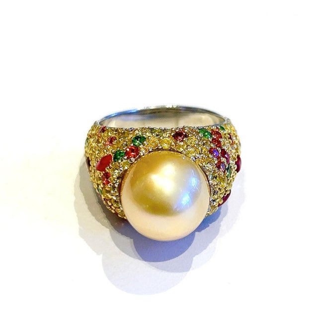 Late 20th Century Bochic “Orient” Vintage Ruby, South Sea Pearl & Sapphire Ring Set 18K Gold & Silver For Sale - Image 5 of 9