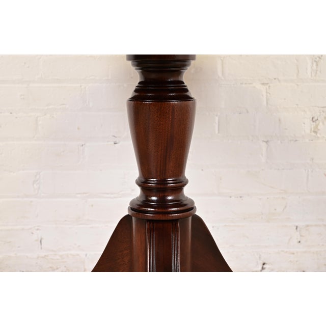 Baker Furniture Georgian Flame Mahogany Pedestal Drum Side Table or Tea Table, Newly Refinished For Sale - Image 11 of 14