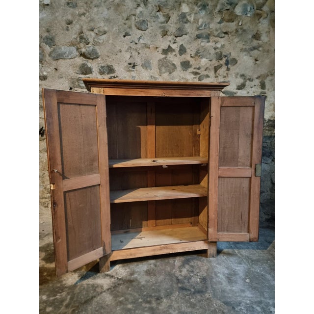 Antique Late 19th Century French Provincial Cabinet in Oak and Pine, 1890s For Sale - Image 5 of 15