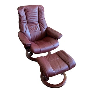 Modern Ekornes Stressless Leather Recliner and Ottoman For Sale