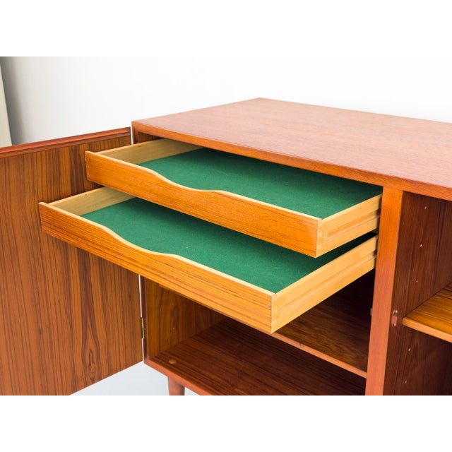 Danish Sideboard in Teak from Omann Jun, 1960s For Sale - Image 13 of 17