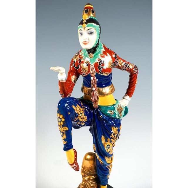 1920s Art Deco Porcelain Figure by C. Holzer-Defanti for Rosenthal, Germany, 1920s For Sale - Image 5 of 11