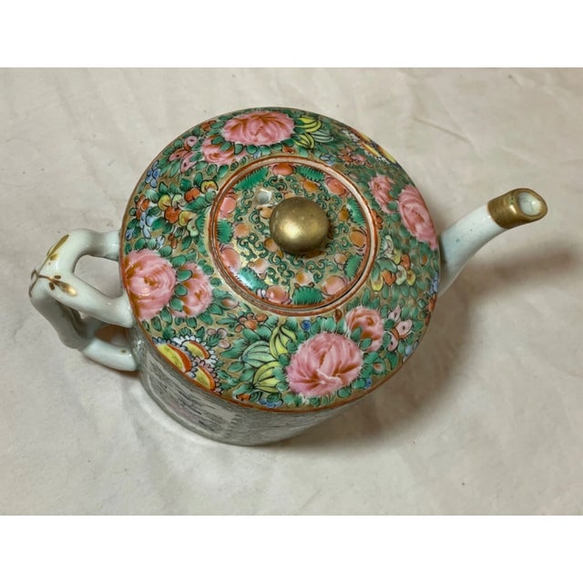 Antique Early 19th Century Chinese Export Rose Medallion Branch Porcelain Teapot For Sale - Image 10 of 13