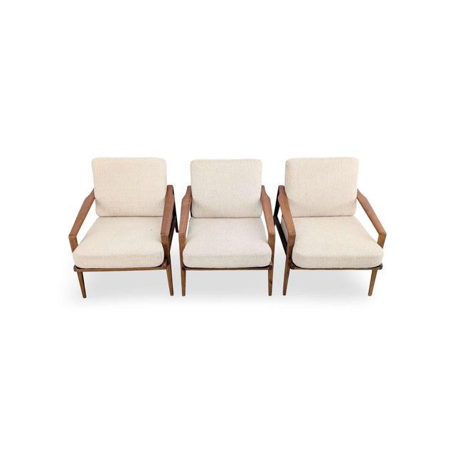 In the 1960s, scandinavian design emphasized clean lines and meticulous craftsmanship – even without famous names. Here,...