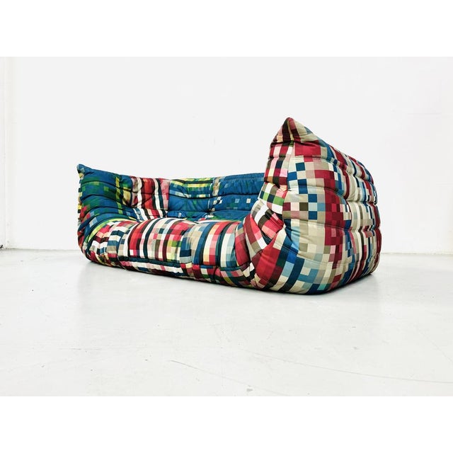 Limited Edition Togo Shanghai 3-Seater Sofa with Armrests by Cristian Zuzunga for Ligne Roset, 2012 For Sale - Image 6 of 15