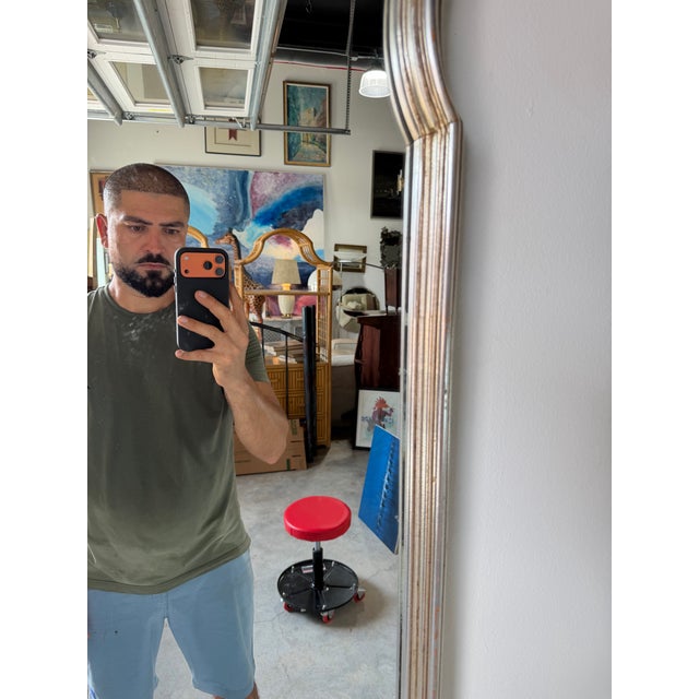 1970s Hollywood Regency Sculpted Silver Wood Wall Mirror by Bassett For Sale In Miami - Image 6 of 12