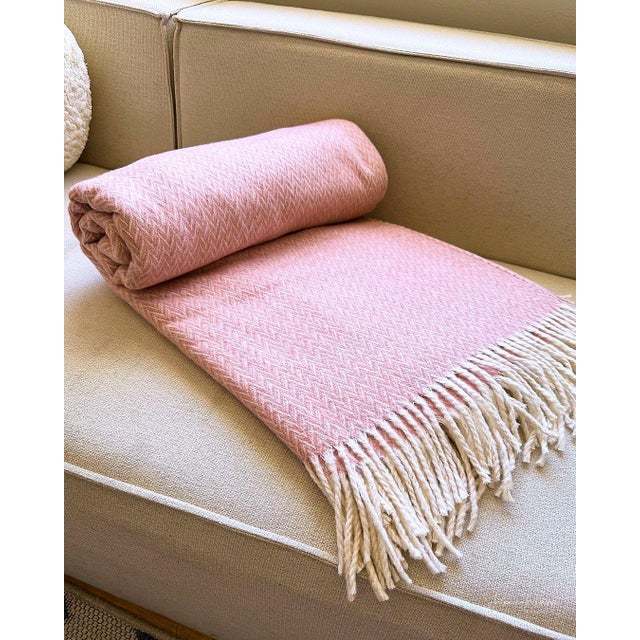 Magenta Marina Throw Jacquard Collection, Magenta For Sale - Image 8 of 9