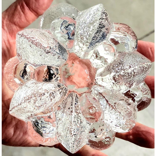 Modern Heavy Fine Glass Small Bowl For Sale In Los Angeles - Image 6 of 11