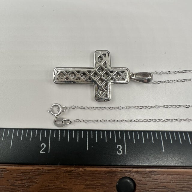 Early 21st Century Pavé Natural Diamond Cross Necklace in 14kt White Gold – 1.03ctw, 18in, New For Sale - Image 5 of 5