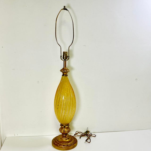 Hollywood Regency 1950s Vintage Italian Venetian Swirled Opaline Glass Table Lamp With Gold Florentine Base. After Galliano Ferro For Sale - Image 3 of 14