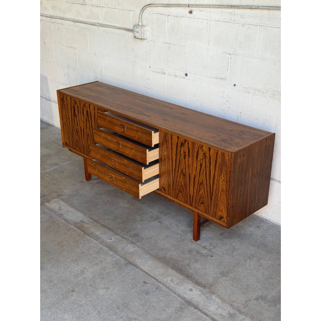 Rosewood Low Credenza Sideboard in Style of Ladoga Erik Wortz Sweden Mid-Century Modern 1960s For Sale In Los Angeles - Image 6 of 9
