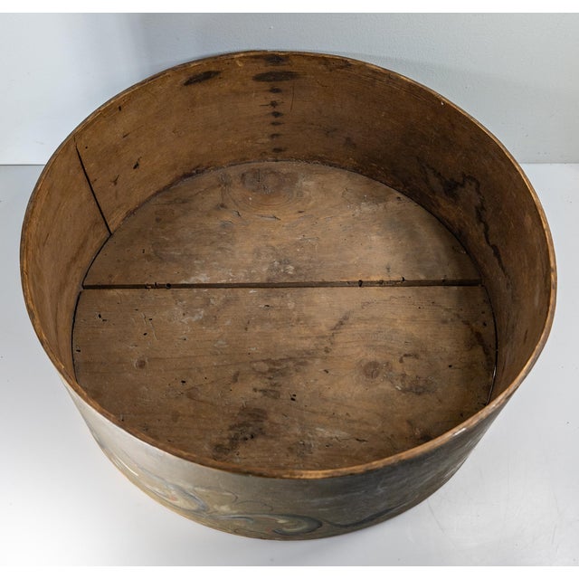 19th Century Large Norwegian Pine Tine Box With Rosemaling, Signed For Sale - Image 10 of 13