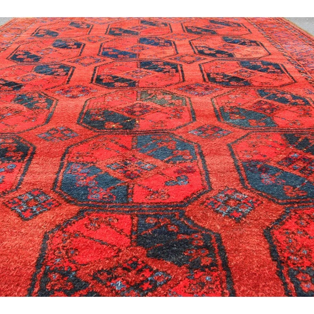 Mid 20th Century Hand-Knotted Turkomen Ersari Rug in Wool With Gul Design For Sale - Image 9 of 13
