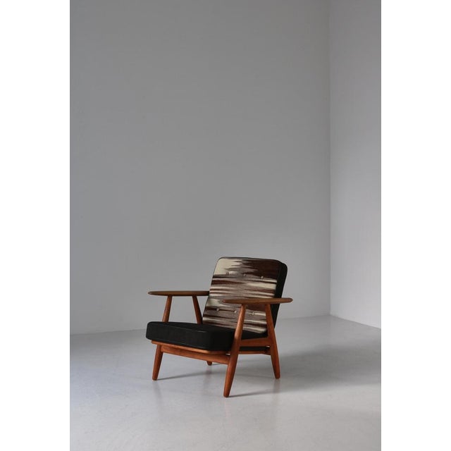 Set of Danish Modern Ge-240 Lounge Chairs in Oak attributed to Hans J. Wegner for Getama, 1955 For Sale - Image 15 of 18