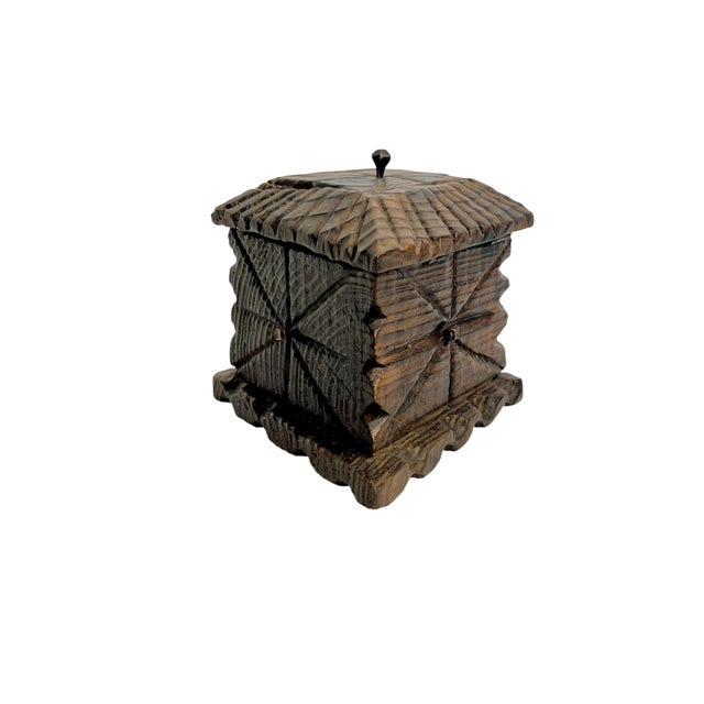 Brown Mid 20th Century American Folk Tramp Art Carved Wood Box With Geometric Lid For Sale - Image 8 of 13