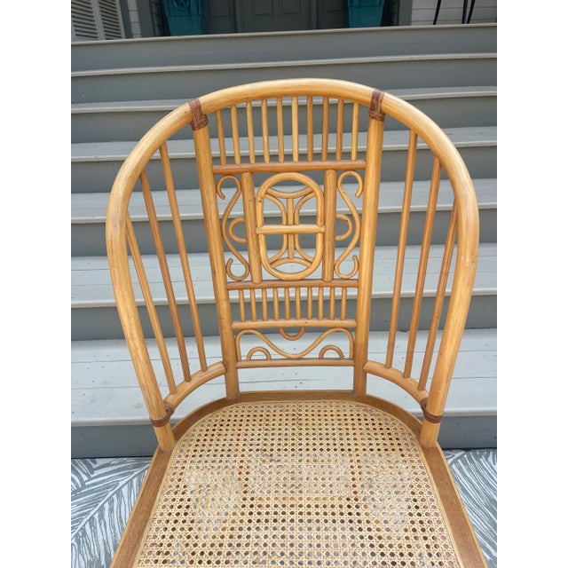 Vintage Blonde Bamboo Accent Chair. Cain seat is in excellent condition. Beautiful detail and design. Please review all...