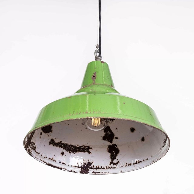 1940s Industrial Green Enamel Single Pendant Lamp, 1940s For Sale - Image 5 of 13