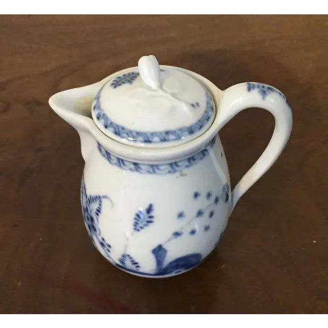 Antique 18th Century Vienna Porcelain Cream Jug and Cover in Chinese Blue & White For Sale - Image 11 of 13