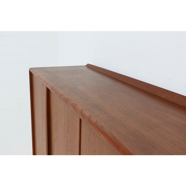 Teak Highboard by Svend Aage Madsen for K. Knudsen & Søn, 1950s For Sale - Image 10 of 17