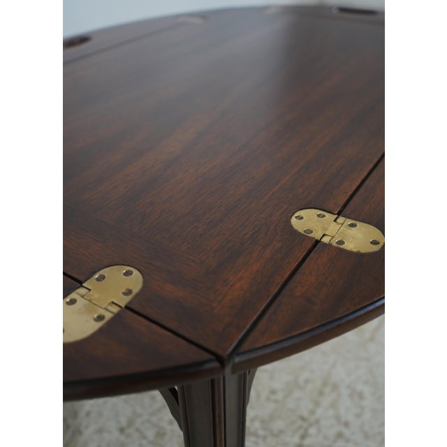 Henkel Harris Virginia Galleries Mahogany Butlers Coffee Table For Sale In Philadelphia - Image 6 of 13